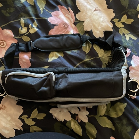 NWOT Lil & Mil Tot Tote 3-in-1 Stroller Bag - Picture 4 of 7